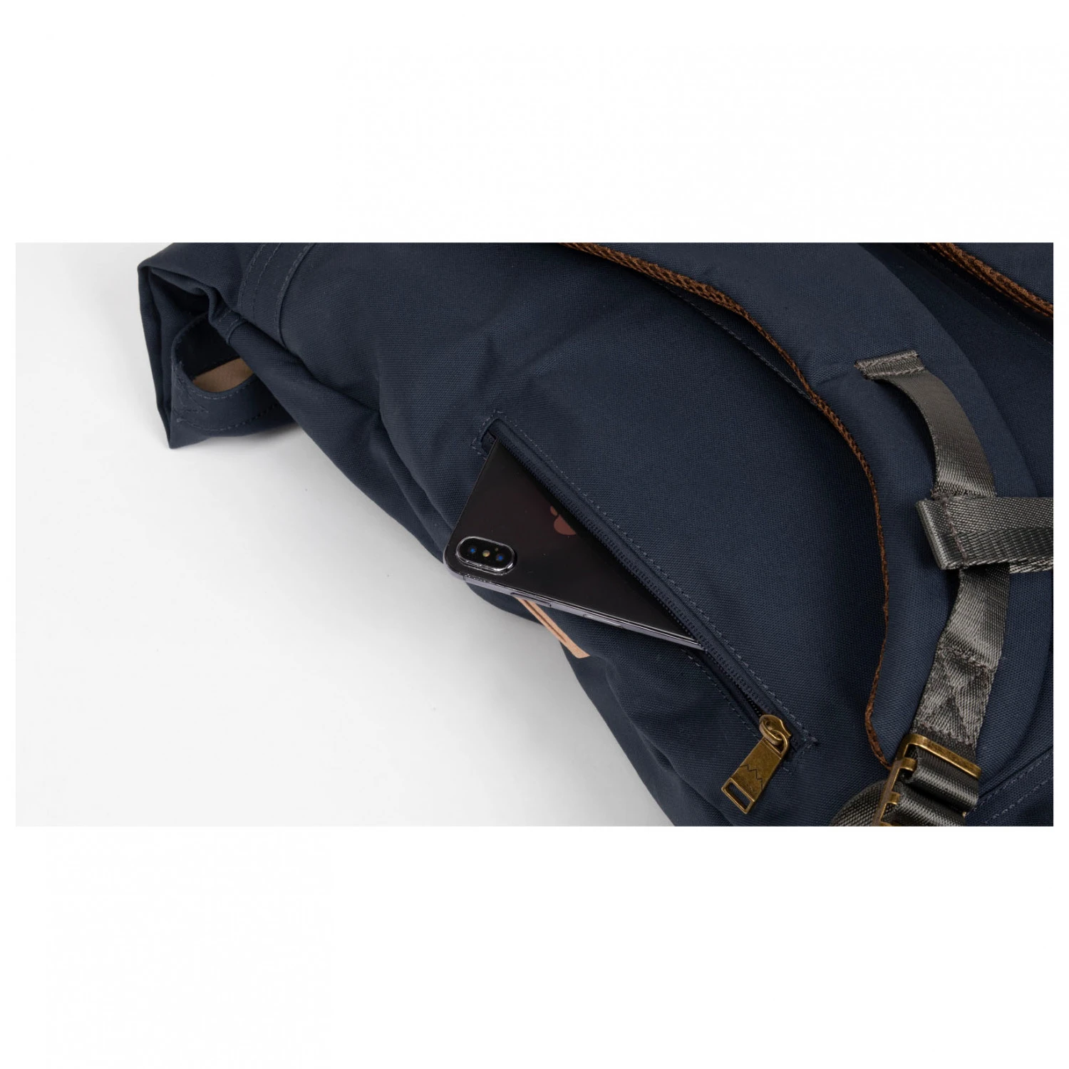 Doughnut Christopher 18 PFC Free Series - Daypack 7 Doughnut Christopher 18 PFC Free Series - Daypack – Bild 7